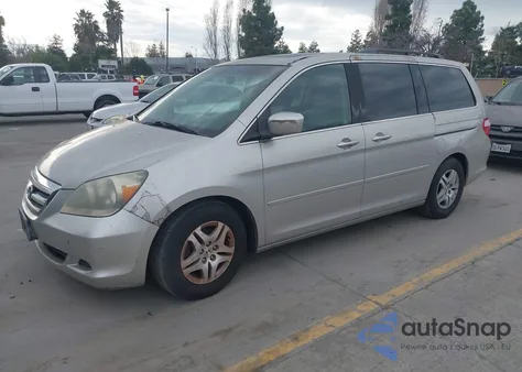 2005 Honda Odyssey Ex-L z USA, uszkodzony, nr VIN 5FNRL38725B087944